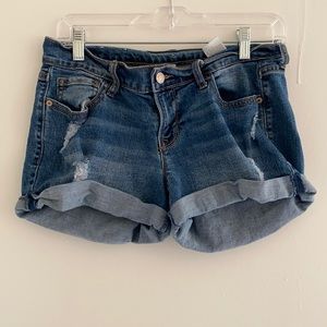 Low rise denim shorts